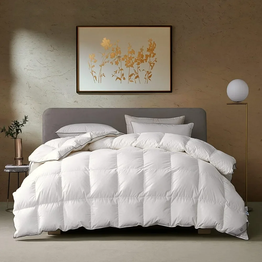 

Quilt set luxury goose feather duvet thickened, warm down into 100% cotton duvet cover set with horns