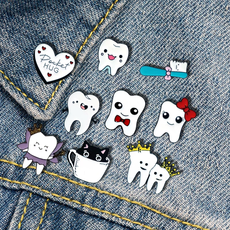 Cute Teeth Enamel Brooch Pin Customized Bowtie Toothbrush Pin Metal Flip Neck Emblem Cartoon Jewelry Accessories Gift for Friend