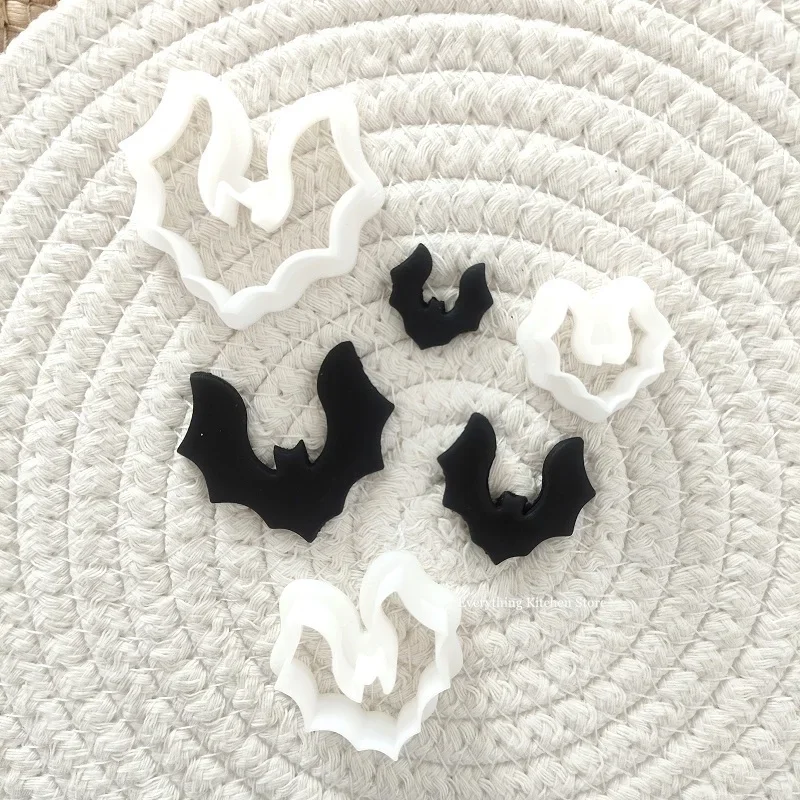 Bat Shape Polymer Clay Cutter Halloween Polymer Clay Mold Soft Pottery DIY Earrings Cutting Earring Jewelry Pendant Making Molds