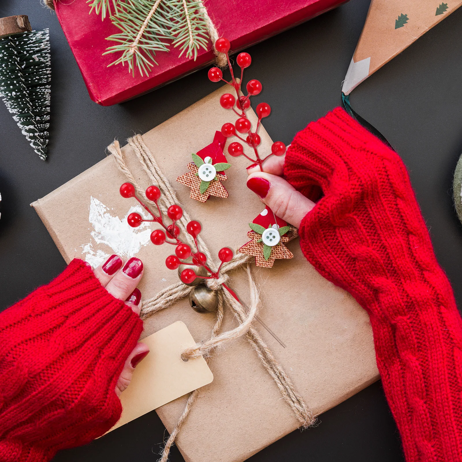 

10Pcs Froth Berry Branches Red Long-Lasting Decoration for Christmas Party Photography Props Simulated Flower