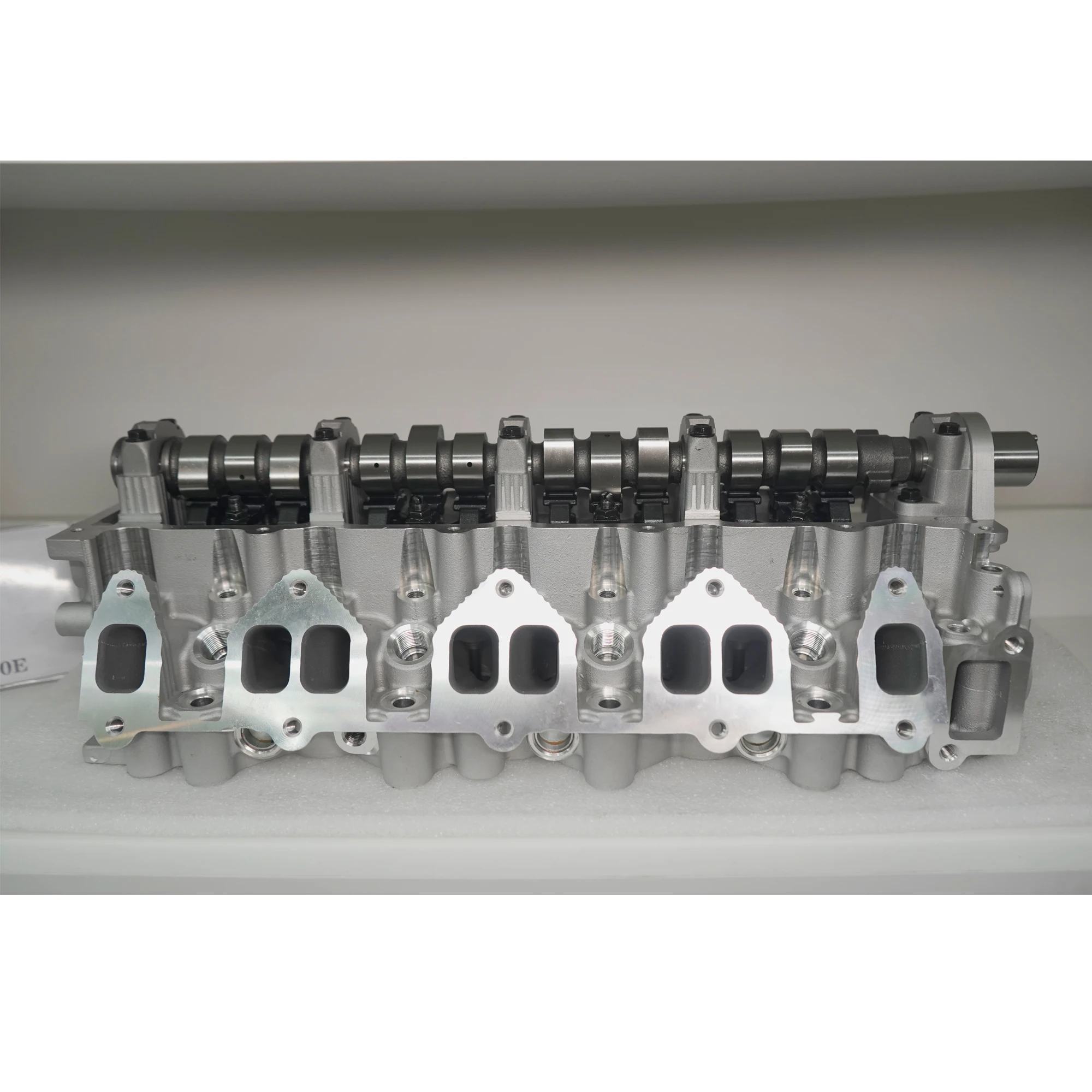 

Engine Parts For VW Engine Cylinder Head 03G 103 351 E ALFA ROMEO Cylinder Head