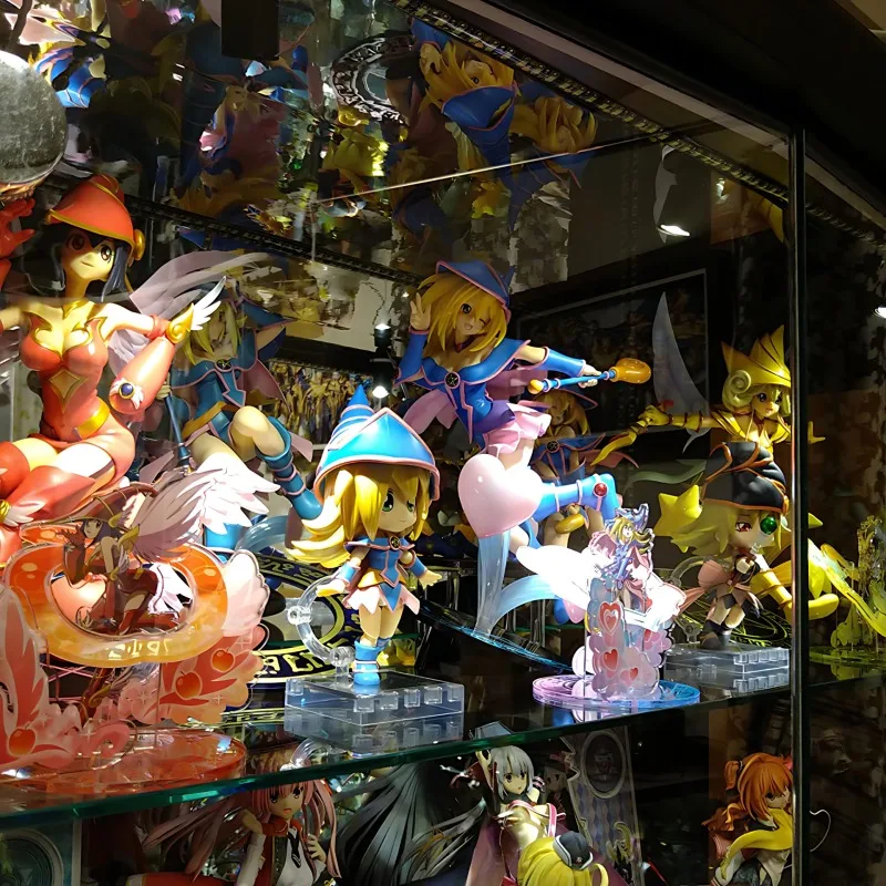 USB RGB LED Mini Spotlight with Remote Control Dimmable Rotatable Lamp for Display Showcase Model Figures Bedroom Decor Portable