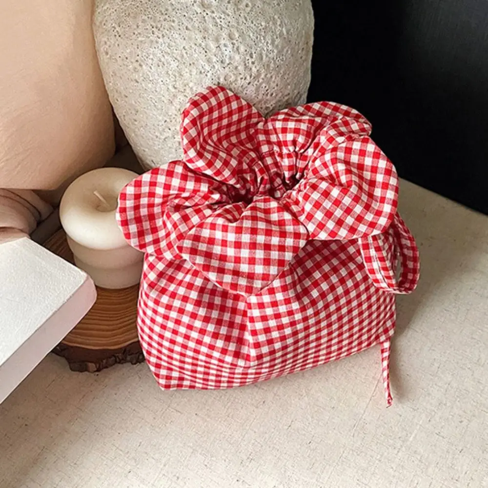 

Cute Flower Drawstring Bag Cloth Bundle Pocket Plaid Flower Crossbody Bag Storage Bag Portable Ins Shoulder Bag Outdoor