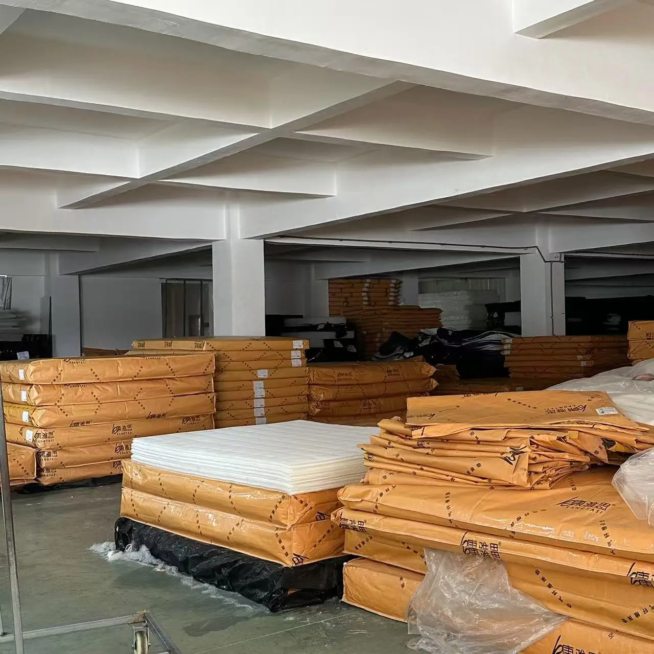 3D Eco-friendly Hybrid Air Mattress for Babies and Kids Durable and Comfortable for Bedrooms Hotels Schools Villas