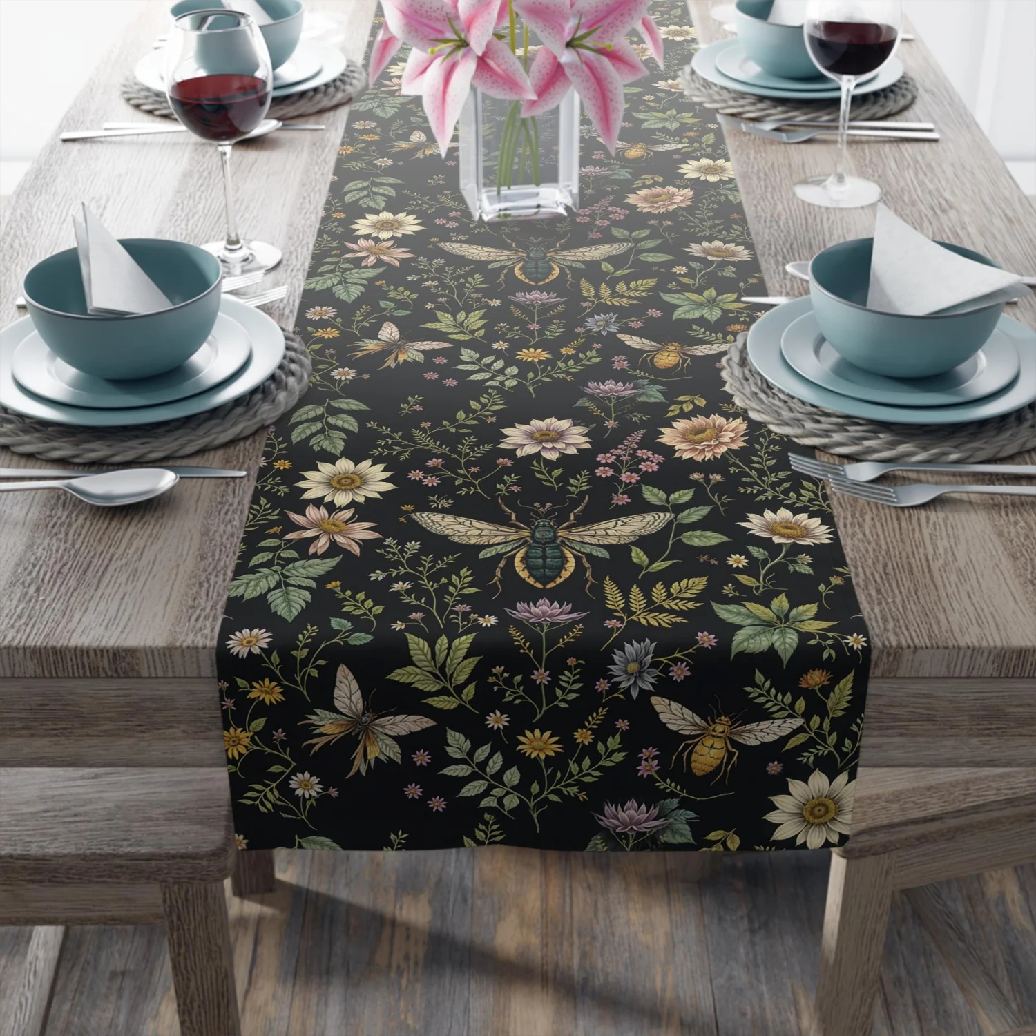 Green Wildflower Table Runner, Dark Academia Witchy Gothic Floral Cotton Table Cloth, Botanical Cottagecore Farmhouse