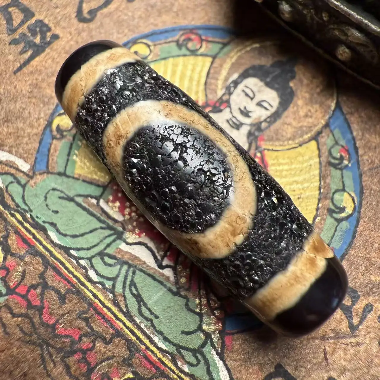 ancient beads West Asia  old gas-coated pulp pure hand-carved heaven and earth pattern dzi pendant 37x12.5mm