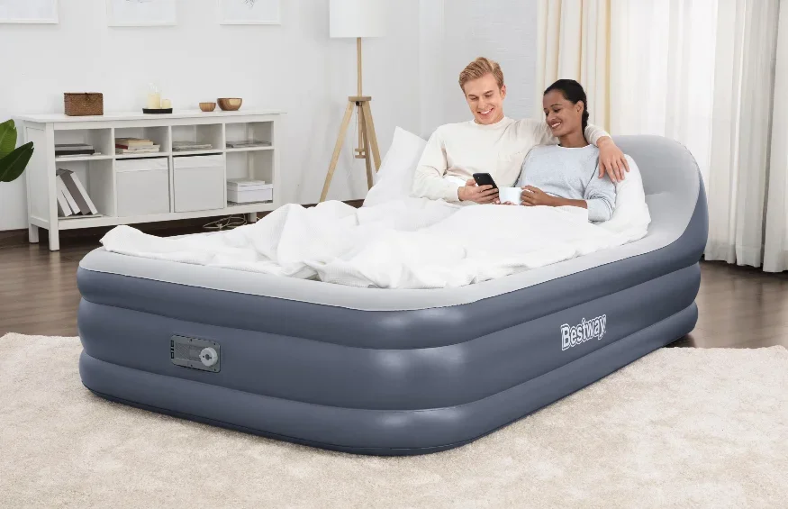 67923 air bed indoor with built-in pump self-inflating in stock mattress