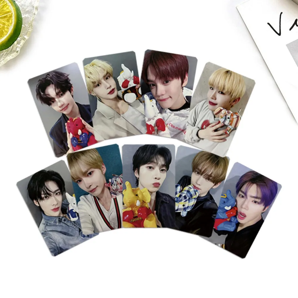 9pcs/Set KPOP ZB1 PREZENT Album Photo Card RICKY JIWOONG TAERAE MATTHEW YUJIN Selfie Photocard Gift HanBin Fans Collection