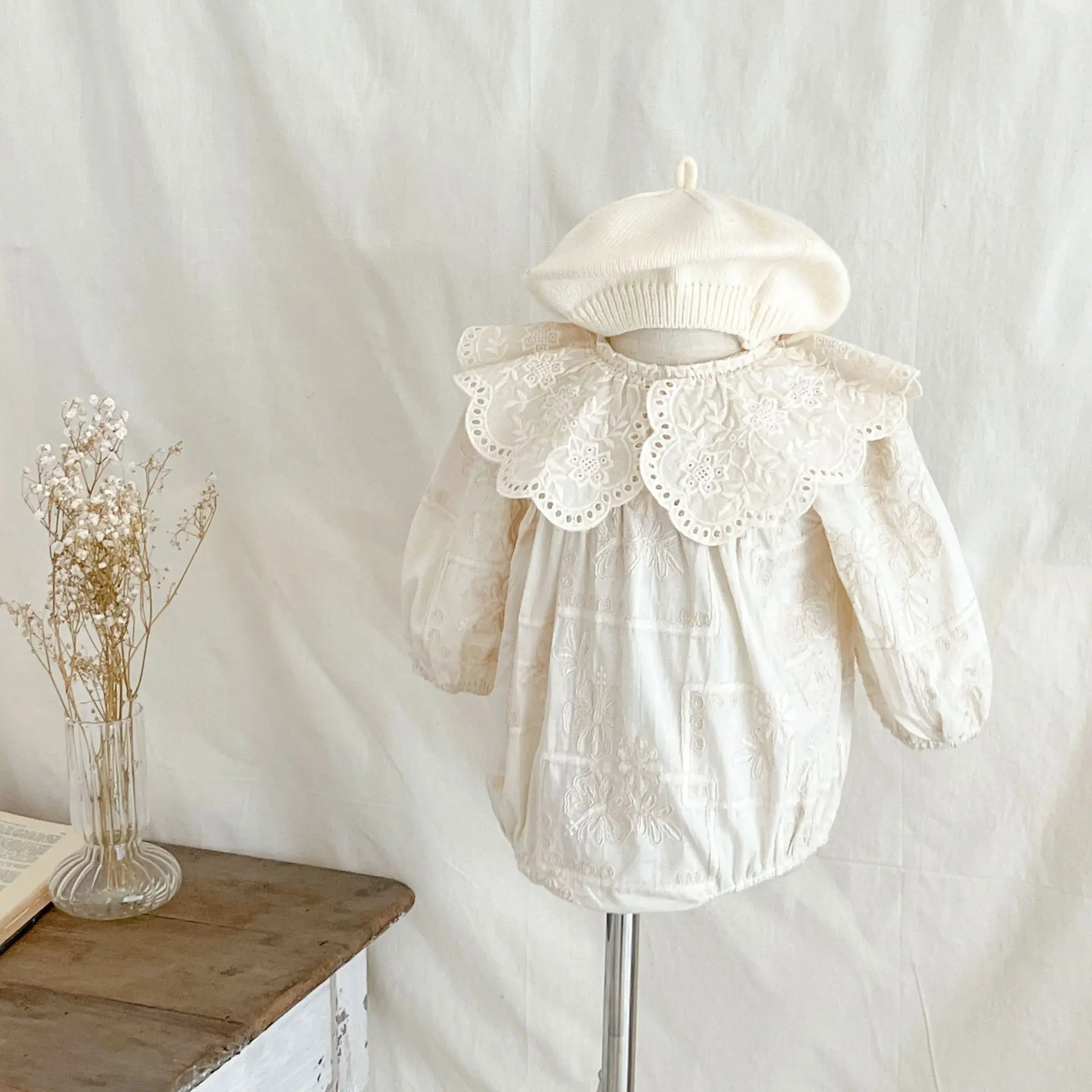 Autumn Newborn Infant Baby Girls Lace Lapel Romper Sister  Embroidery Dresses Muslin Rompers Kids Onepiece Fashion Baby Clothing