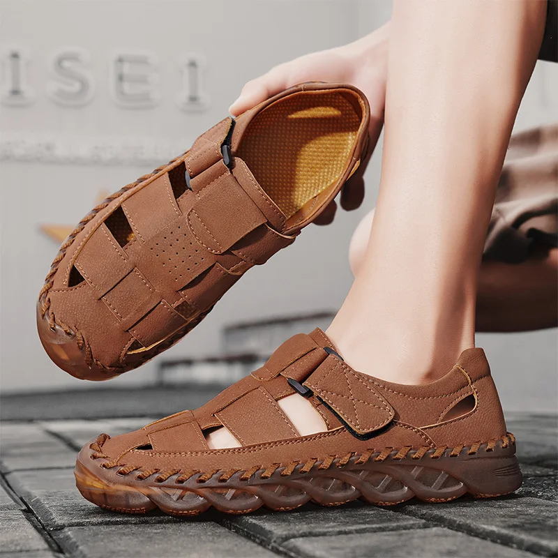 

Новые мужские сандалии: удобные и дышащие модели для отдыха и прогулок по пляжу, размеры 38-48. Хит продаж, летняя обувь высокого качества, черные.