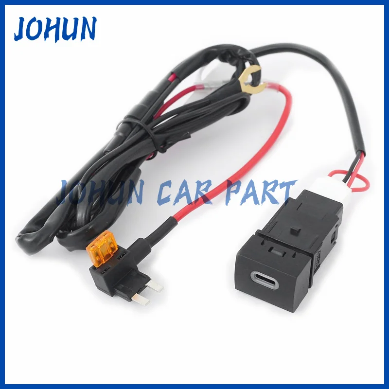 Car Quick Phone Charger Dual USB Type C PD Charging Socket Power Adapter For Nissan KICKS SYLPHY 2020 X-Trail T33 X-terra 2023