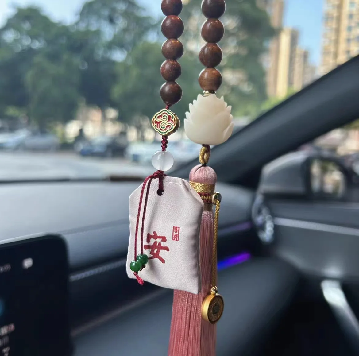 Rosewood Car Pendant, Cherry Red Sachet Fortune Bag, Rearview Mirror Tassel Decoration for Vehicles