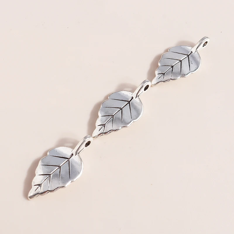Leslie 10 Stück/Lot 27*14mm Legierung Antik-Silberfarbene Blatt-Anhänger für Armbänder Halsketten DIY Handgemachtes Schmuckzubehör – Detail 5