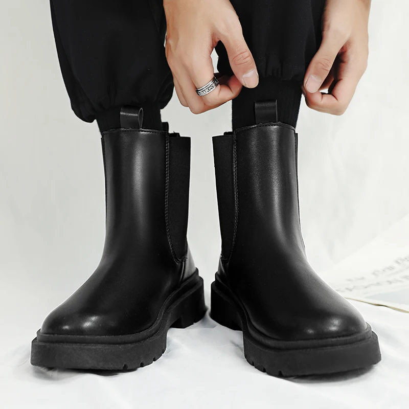 

Men'S High Top Autumn/Winter British Style Chelsea Boots Solid Color Fashion Soft Leather Functional Boots Retro No-Tie Boots
