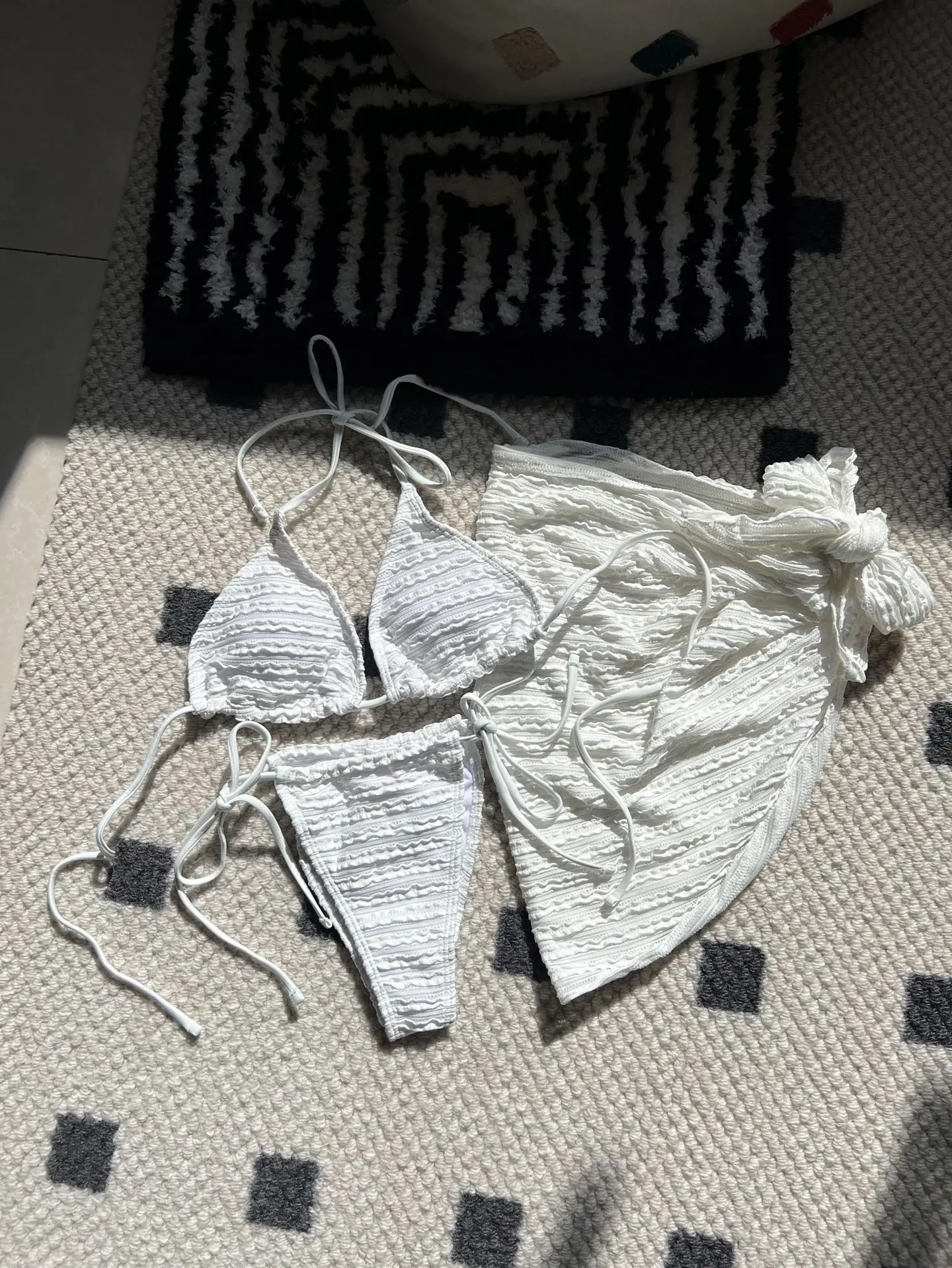 Conjunto de Bikini liso de 3 piezas para mujer, bañador Sexy con cubierta de playa, traje de baño de vendaje sin espalda, novedad de 2024