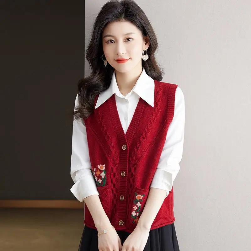 

Knitted Vest Spring and Autumn New Fashion Women's Sweater Cardigan Loose Vest Outer Wearing Vest