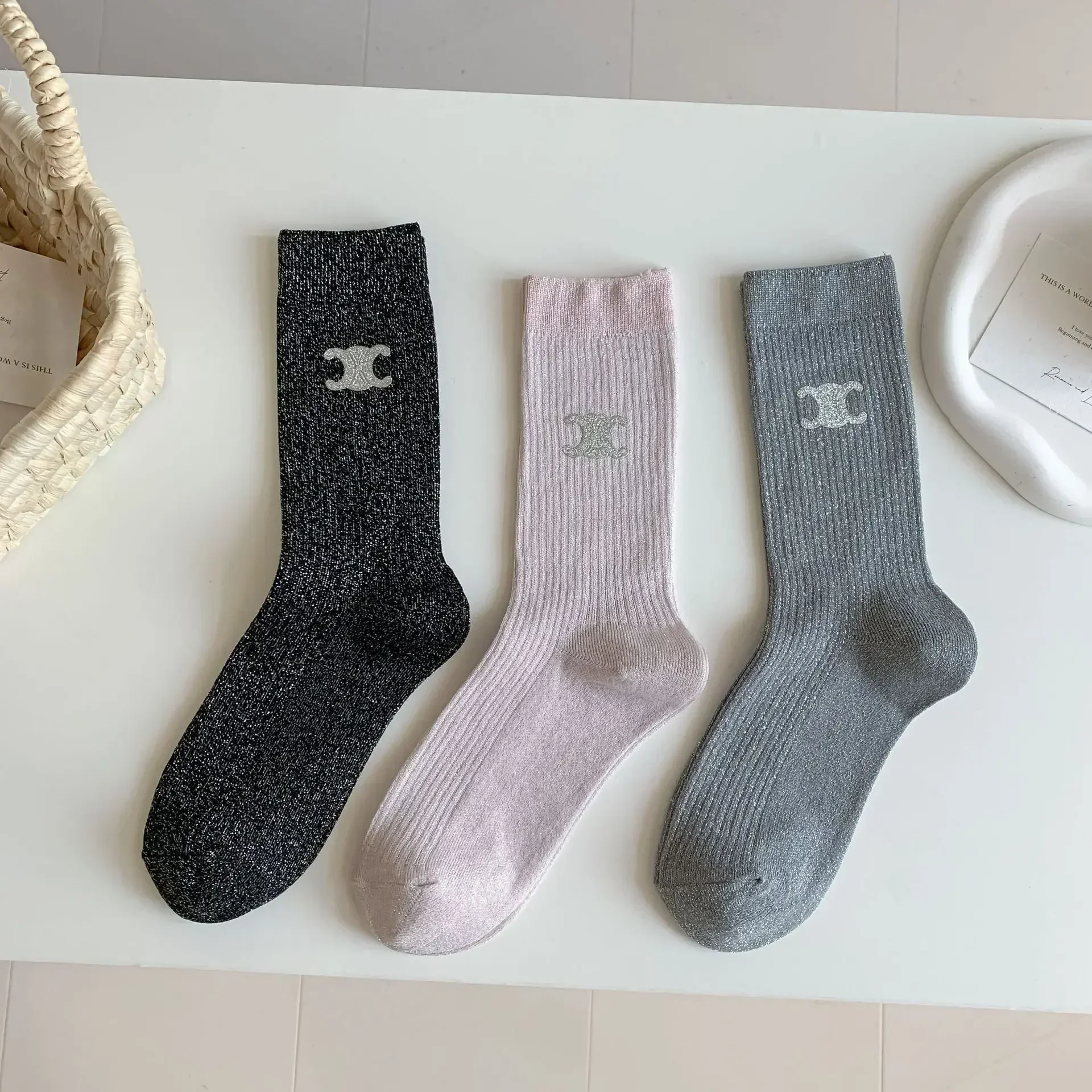 3 Pairs Winter Warm Padded Socks Solid Colour Embroidery Logo Mid-calf Socks Leisure Pile Socks Women Cold-proof Mid-calf Sock