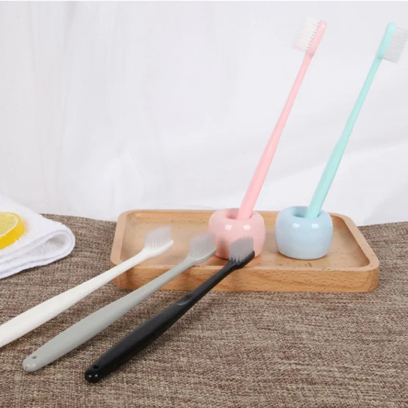 Brosse à dents de voyage LED avec accents doux pour enfants et adultes, design mignon, brosse à dents d'entraînement, soins dentaires, ensemble de 10 pièces