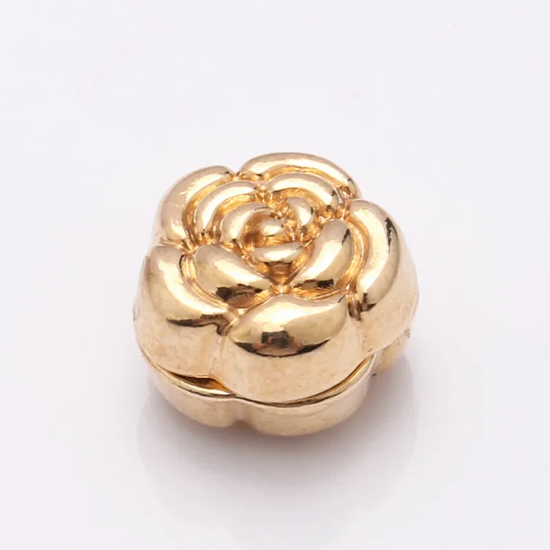 Retro Flower Brooch Metal Magnetic Hijab Clip for Women Muslim Silk Shawl Scarf No Hole Pins Fashion Jewelry Accessories