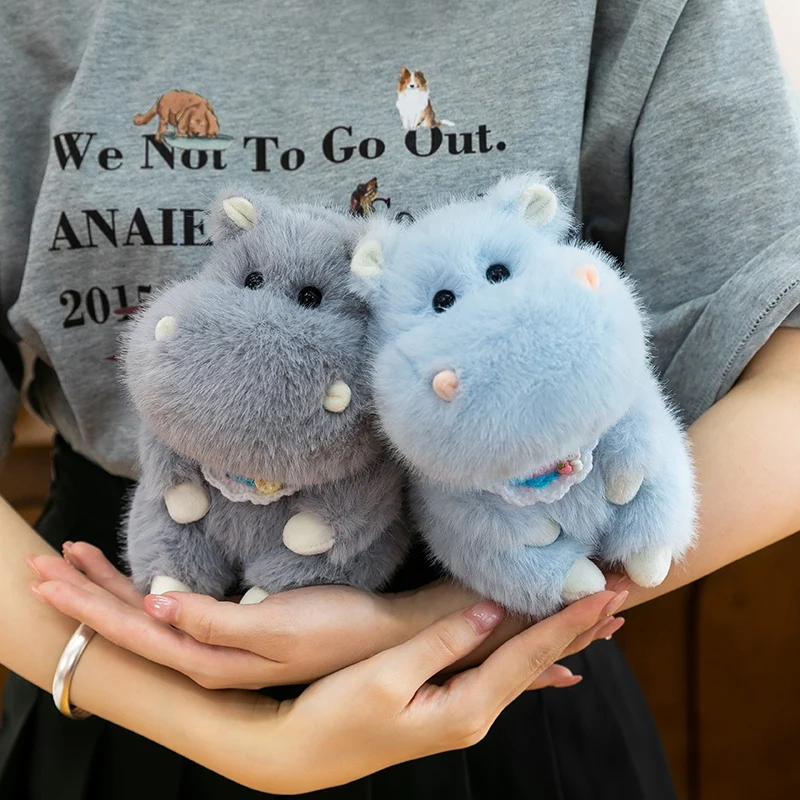 Simpatici giocattoli di peluche di maiale di ippopotamo seduti, bambola di animale di cartone animato di peluche morbido, ciondolo per bambola di coniglietto grasso adorabile per regali di compleanno