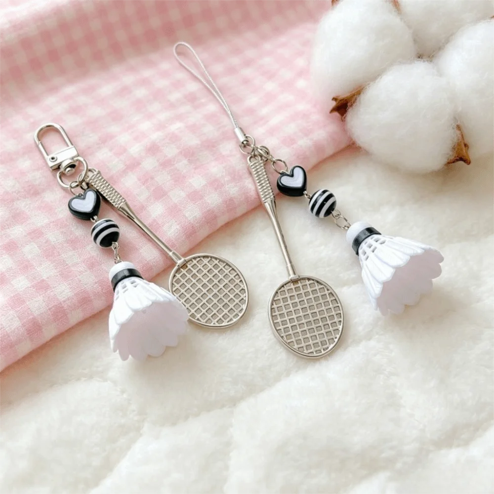 Mini Size Badminton Keychain Exquisite Workmanship Novelty Shape Badminton Racket Keychain Simple Shape Creative Design