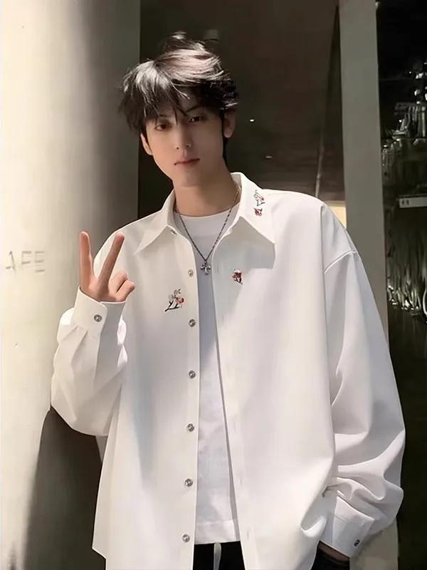 

New Chinese Sle Men's Long Sve Embroidered irt Casual Spring Faionable Loose Fit Streetwear Plant Floral Pattern