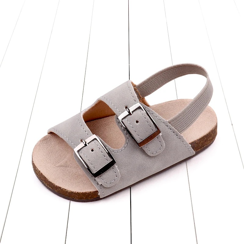 أحذية أطفال عصرية جديدة لعام 2025 صندل صيفي عالي الجودة للأولاد والبنات حديثي الولادة من عمر 0 إلى 18 شهرًا أحذية للأطفال الرضع BCS3129