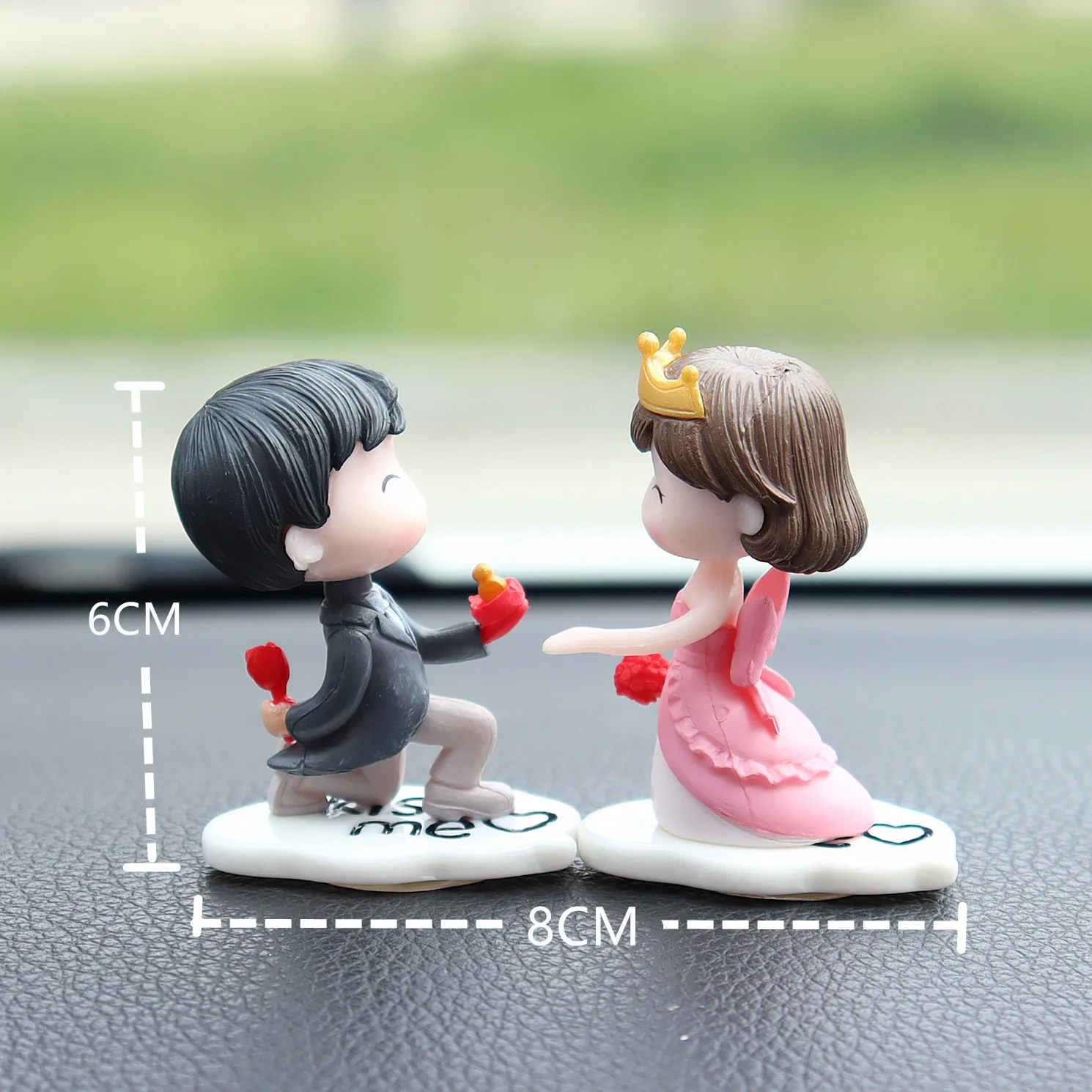 

Car Interior Accessories Couple Home Decor Lovely Perfume Clip Decor Car Air Vent Statues Car Ornaments Miniatures