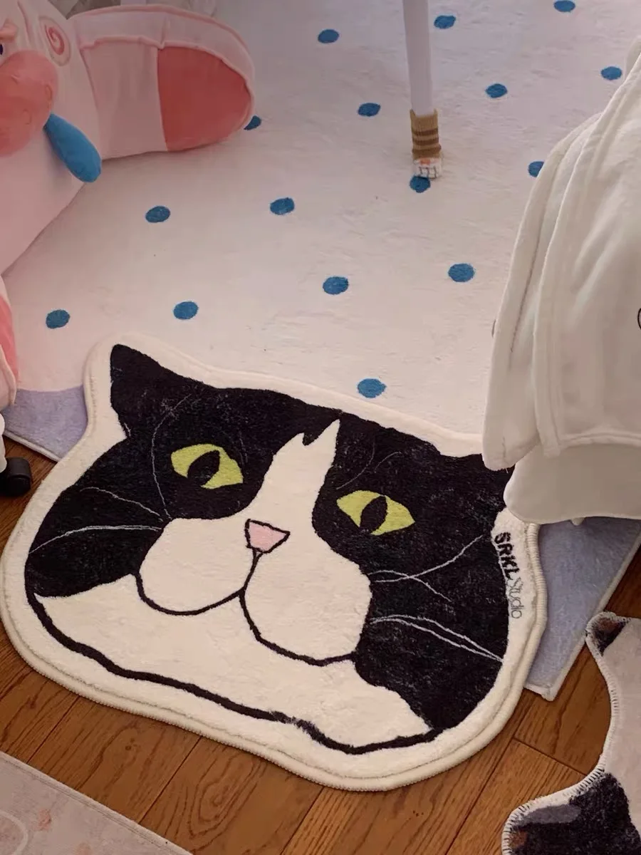 Whimsical Cute Cat Head Pattern Floor Mat Non-slip Machine Washable for Living Room Bedroom Bathroom Kitchen Home Decor Area Rug