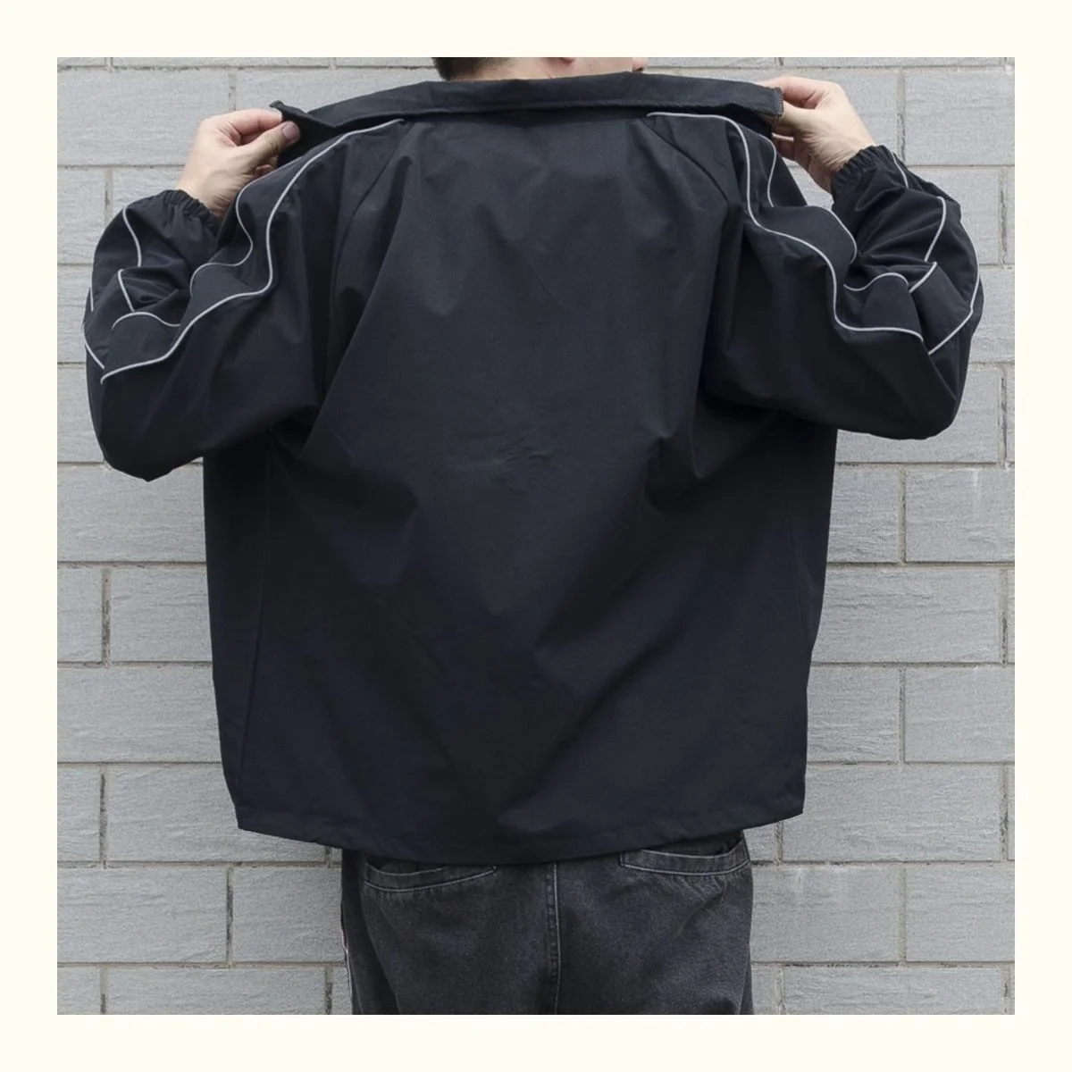 

Мужская куртка-пальто с металлическими пуговицами: реплика, имитация, репродукция, клон, подделка, аналог, модный винтажный стиль