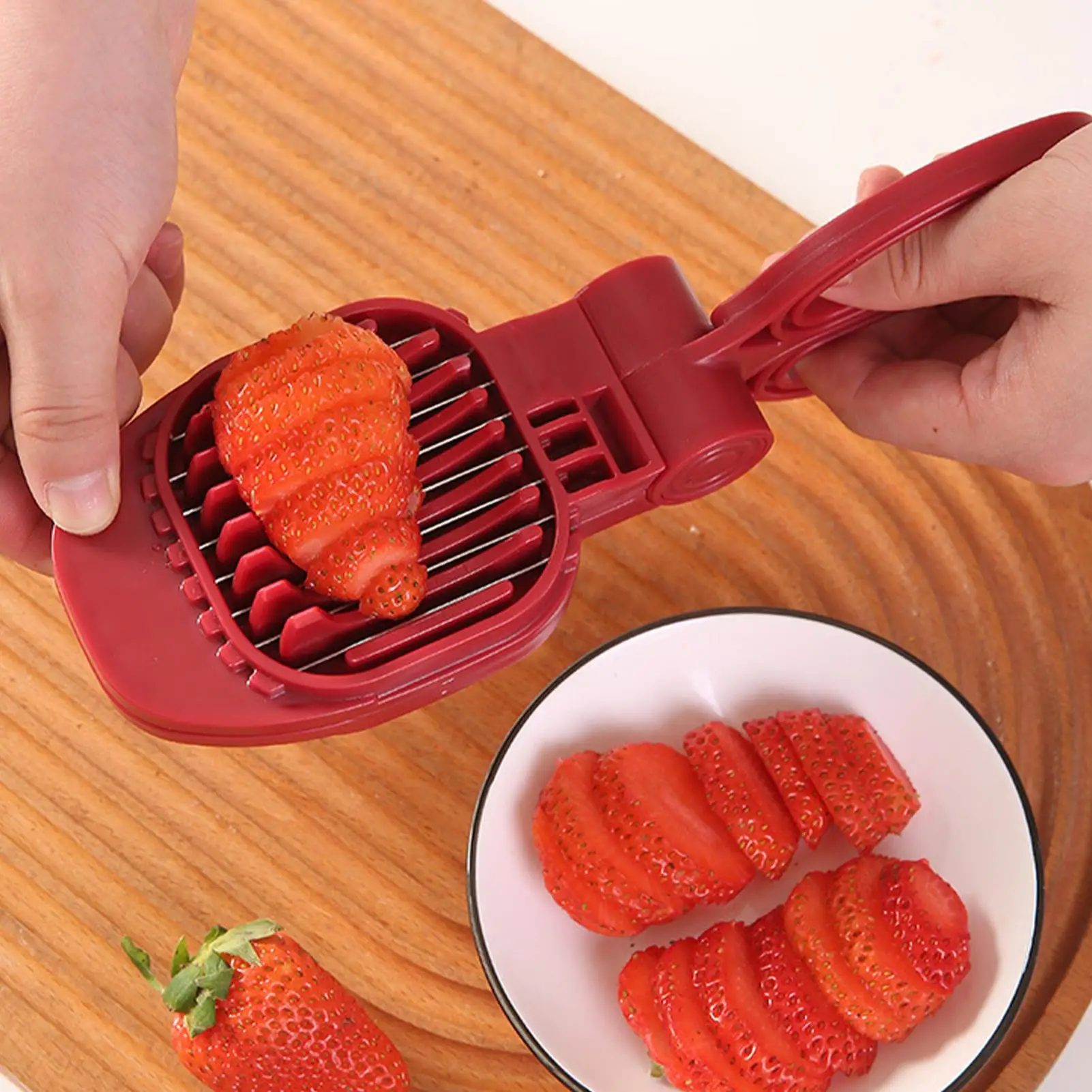 Strawberry Slicer Stainless Steel Strawberry Cutter Multifunctional Fruit Egg Slicer Creative Fruit Cutter Tool Kitchen Gadget - view 2