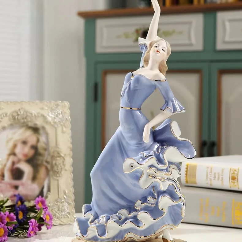 

European ceramic wine cabinet TV cabinet ornament living room room Western girl riding decoration handicrafts wedding gift