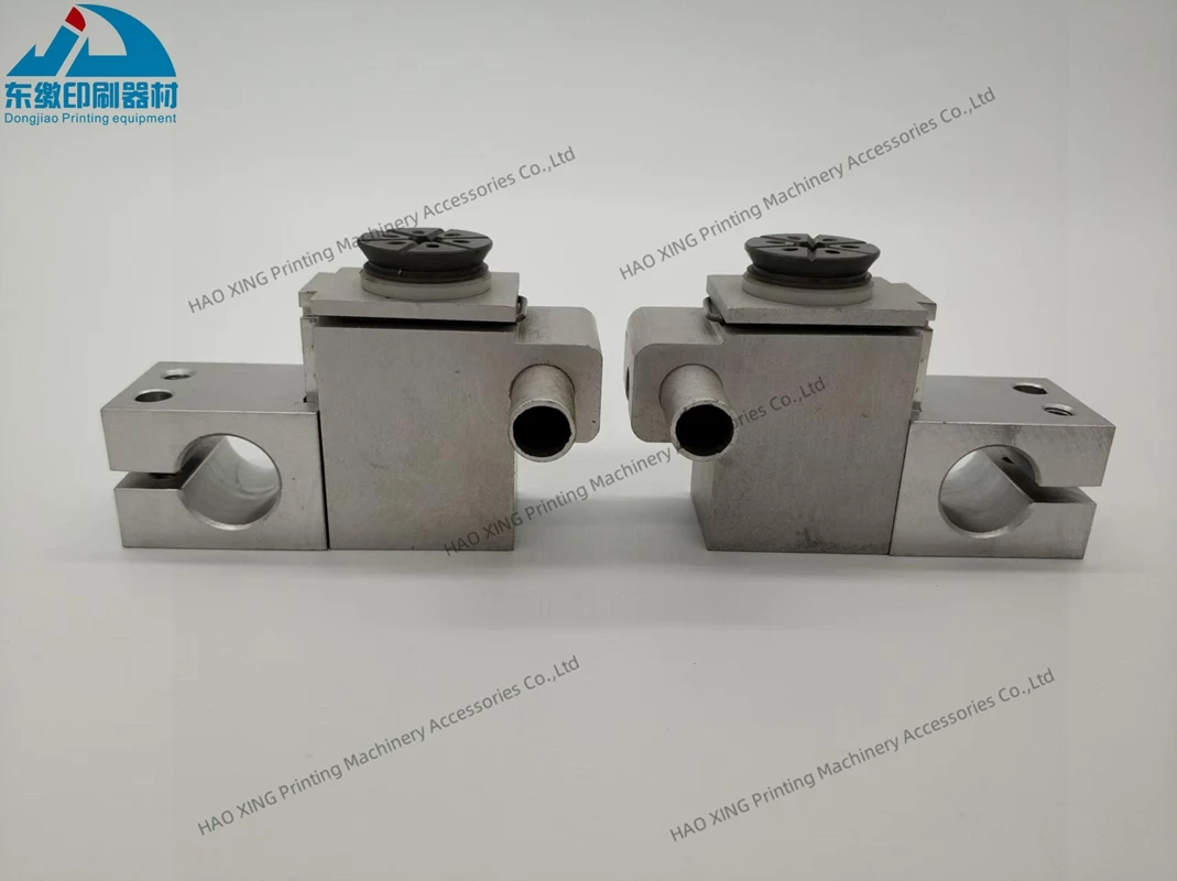 옵셋 인쇄 기계 부품 Fuji 인쇄 액세서리 용 1 쌍 용지 배달 흡입 노즐 용지 배달 흡입 노즐