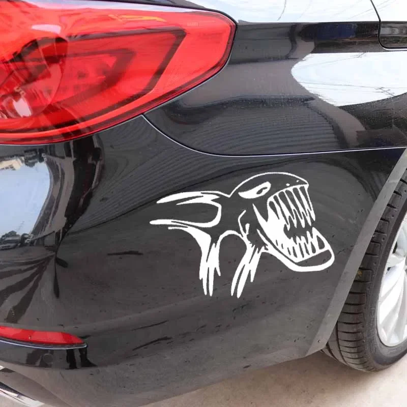 Car Stickers Personalized Stickers Ferocious Piranha Car Decoration Waterproof and Sunscreen PVC 15*14cm