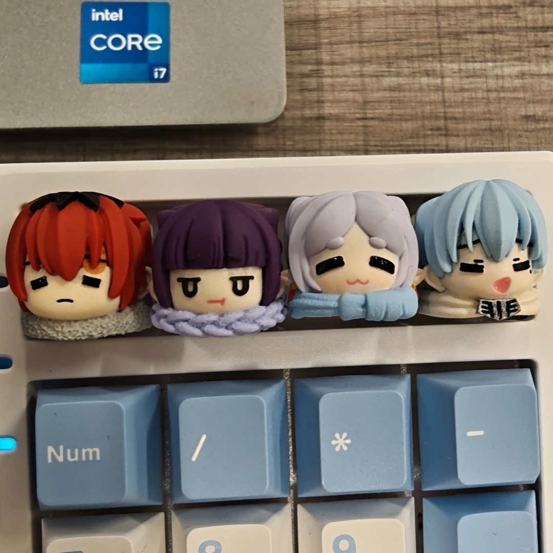 Frieren: Beyond Journey’S End Keycap Resin Anime Peripheral Kawaii Mechanical Keyboard Accessories Decor Single Keycap Esc Gifts — product photo 1 of 1