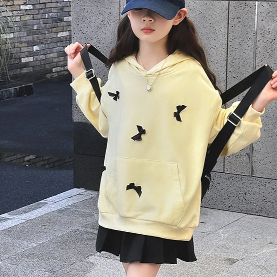 Girls Hoodie 2024 Autumn New Childrens Clothing Girls Baby Foreign Style Three-dimensional Bow Loose Hoodie Casual Simple Daily image 6