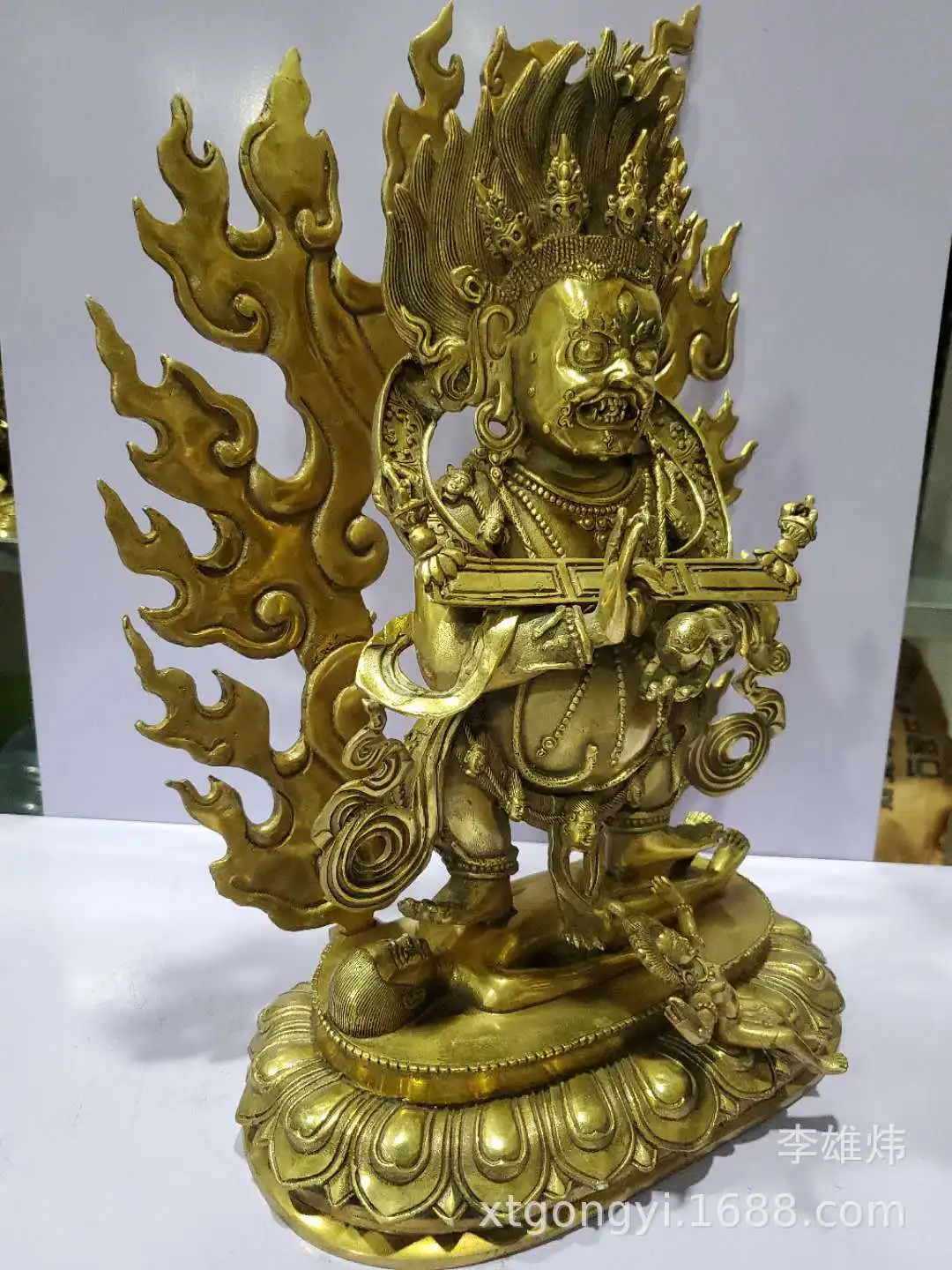 Two-armed bronze Dahetian Dharma protector 43cm red stick Mahakala tantric Buddha statue