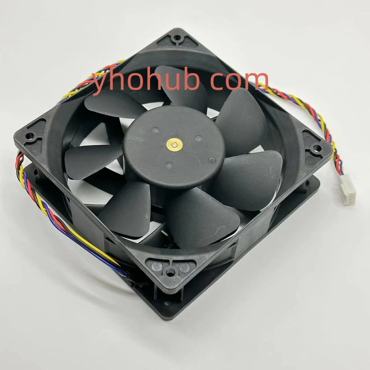 سنوفان YY12038H12B تيار مستمر 12 فولت 4.35A 120x120x38 مللي متر 4 أسلاك خادم مروحة التبريد