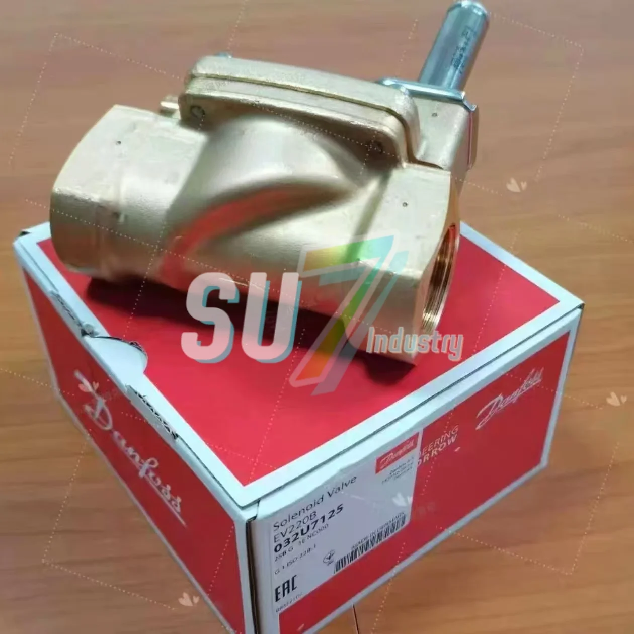 032U7125 창고에 있는 새로운 솔레노이드 밸브