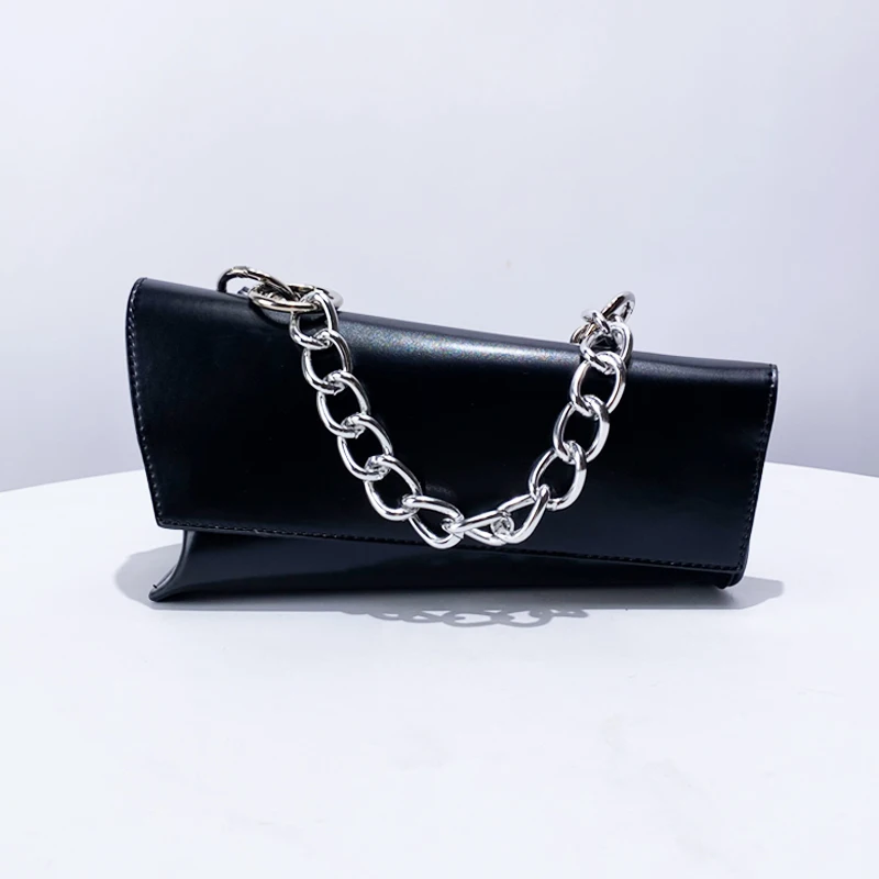 Black Messenger Bag For Women Luxury Designer Handbags Purses 2024 New In Fashion Asymmetrical Chain Decorate Shoulder Crossbody