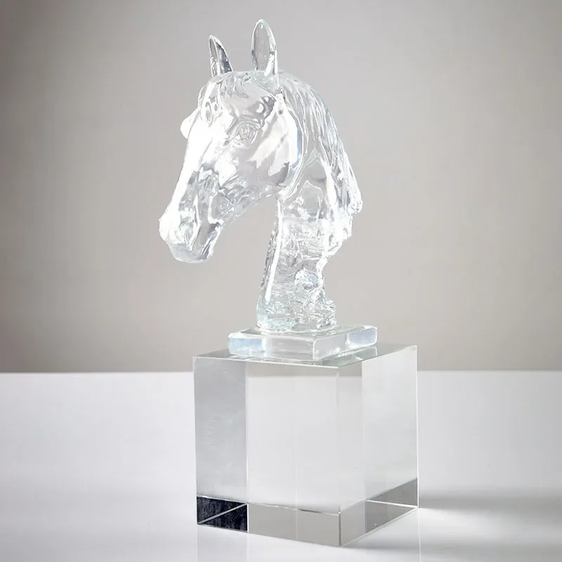 

Horse head ornament light luxury high-end crystal handicrafts wine cabinet TV cabinet living room leader office desktop