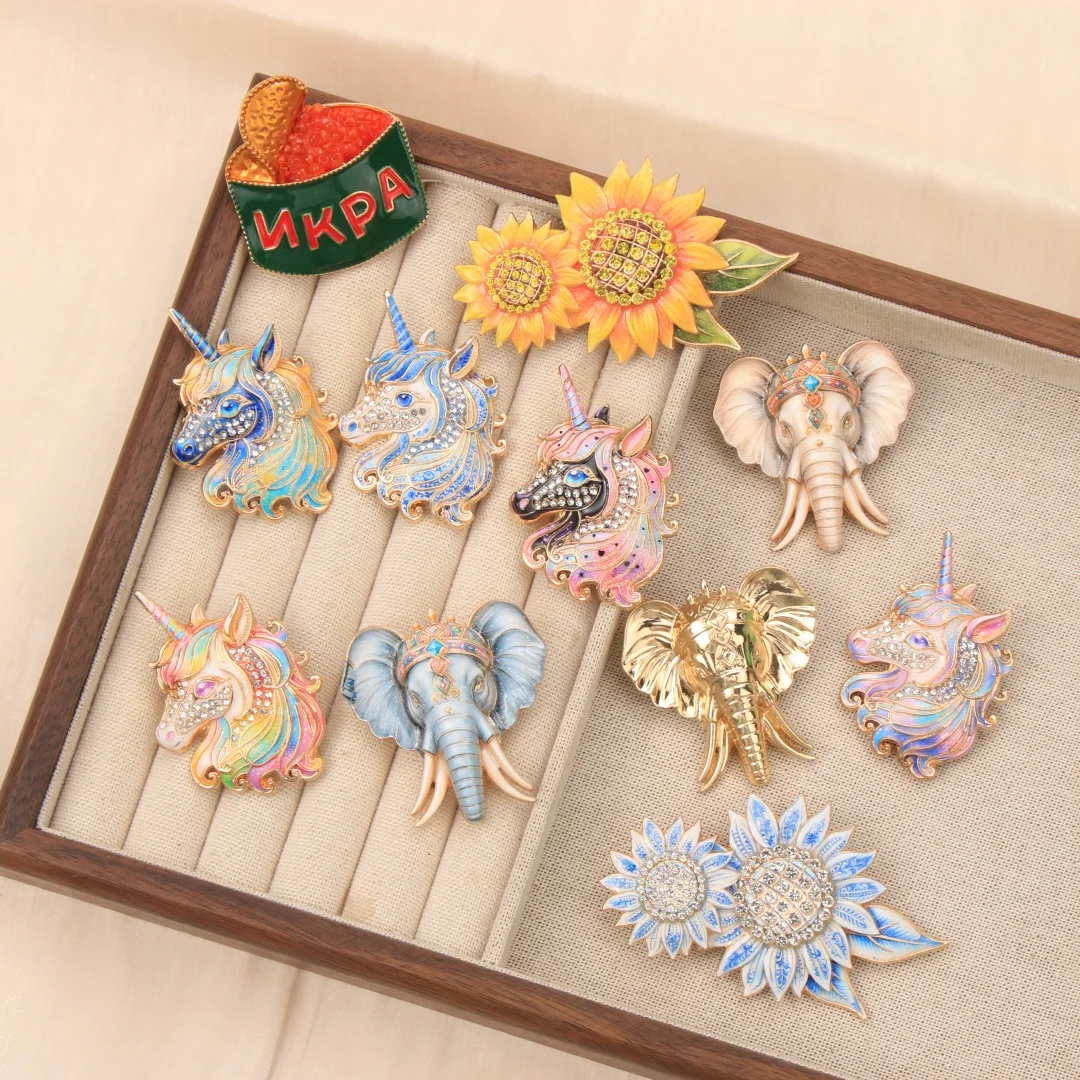 Baroque Luxury Unicorn, Elephant, and Sunflower Can Design Brooch for Men and Women, Jewelry, Fashion Accessories, Party Gifts