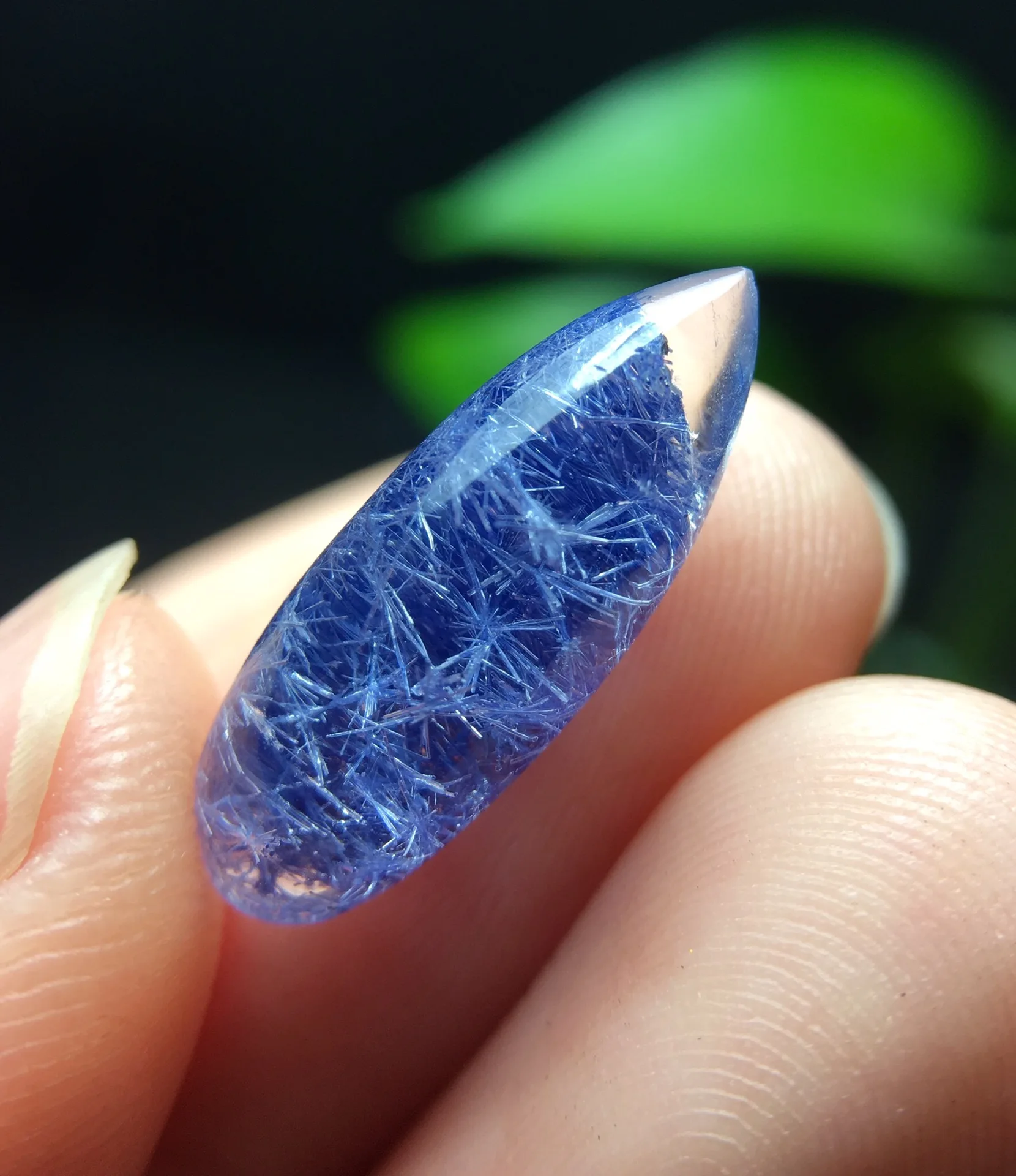 

Natural Blue Rutilated Dumortierite Quartz Pendant 19.5*7.3*6.3mm Clear Flower Necklace Gold Jewelry AAAAAAA