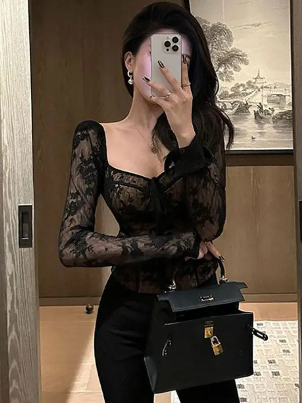 

Women Black Gothic T-Shirt Harajuku Long Sleeve T Shirt Korean Y2k Vintage 2000s Aesthetic Fashion Oversize Tee Top 2025 Autumn