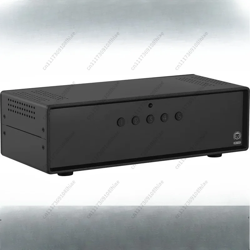 MC105 Manual 5-Way Balanced XLR Audio Switcher Box 1(5)-IN-5(1)-OUT Amplifier Signal Selector Splitter