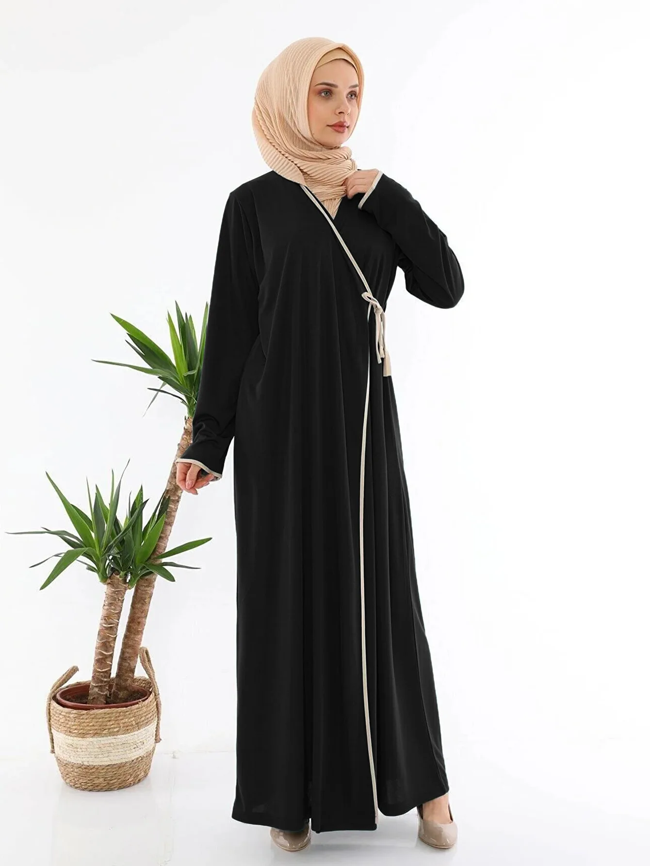 

Fashion Muslim Dress Women Abaya Dubai Turkey Solid Color Lace-up Long Sleeve Hijab Dresses Casual Kaftan Robe Elegante Femme