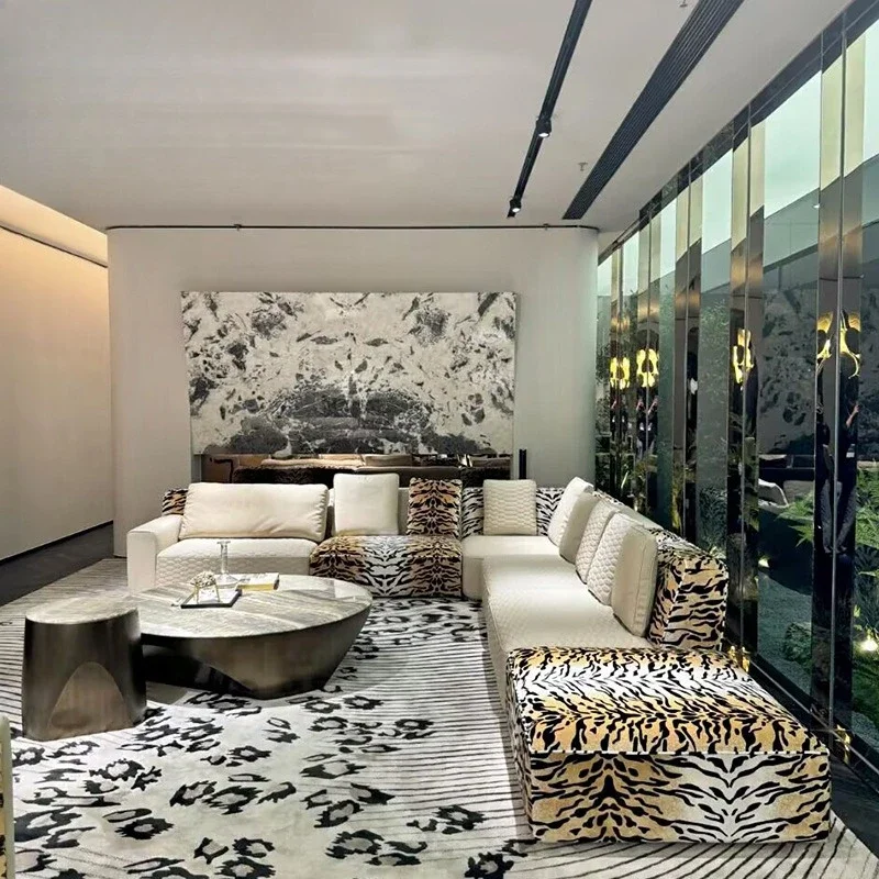 أريكة جلدية برية فاخرة خفيفة، Ho me combinat ion L-sha ped Luxury lar ge apar tment