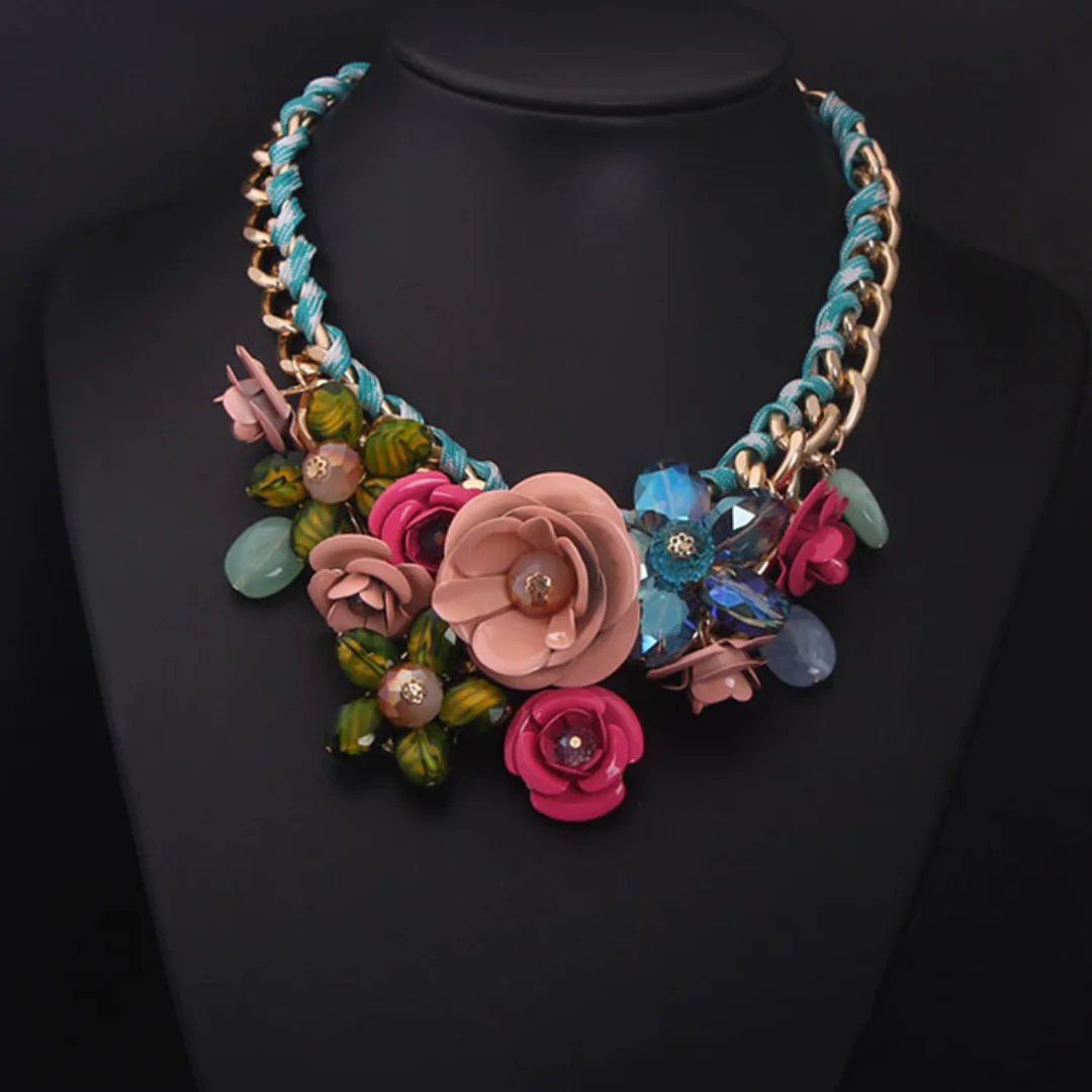 Colorful Flower Crystal Gemstone Short Collarbone Necklace Woven Women\'s Accessory