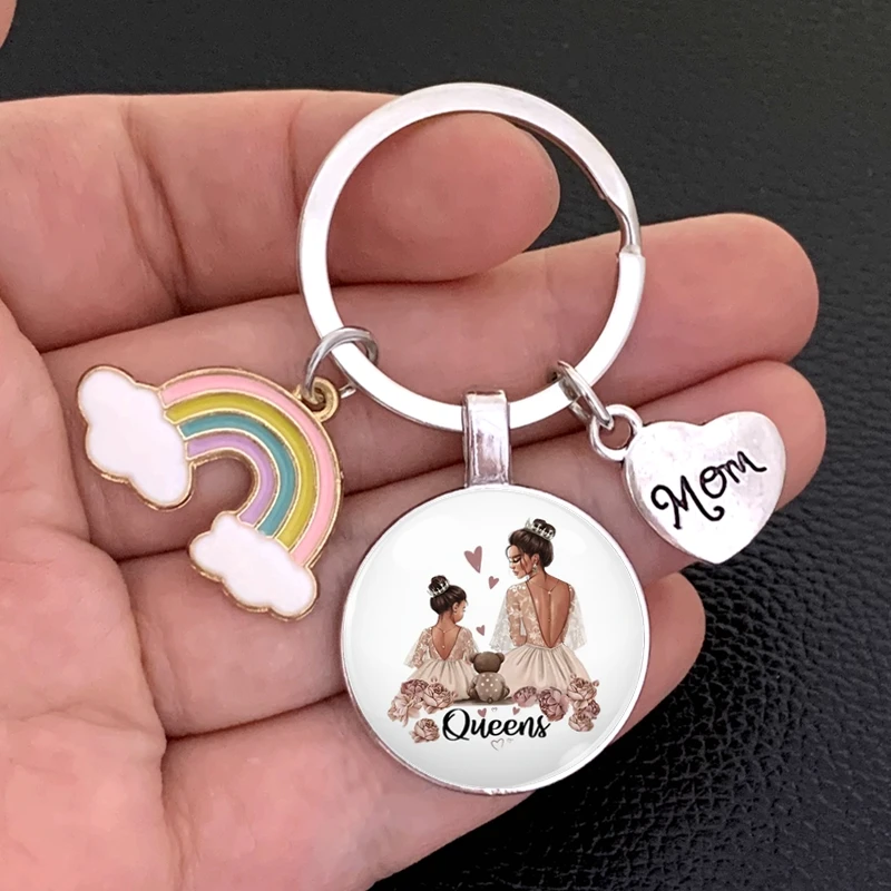 Lovely Rainbow Mom Keychain Family Super Mom, Boy Girl Mother's Day Gift Keychain Men's and Women's Fun Glass Cabochon Keychain