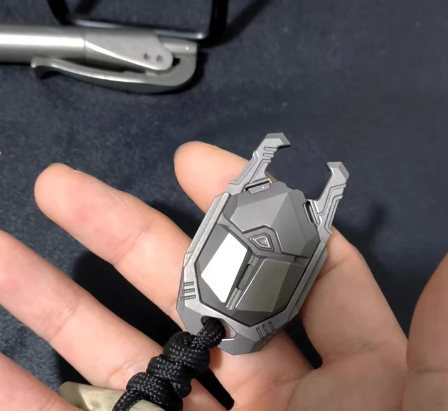 

Б/У EDC One Beetle Декомпрессионные игрушки второго поколения